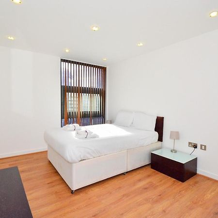Apartment Wharf - Canary South London Exterior photo